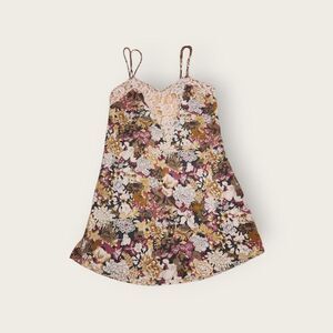 Vintage 90s Victoria's Secret pastel floral lace spaghetti strap mini slip dress